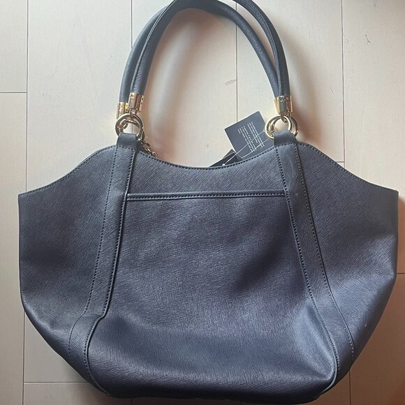 Tommy Hilfiger NWT Navy Blue Leather Tote Bag with Red and White Stripe Accents - Picture 2 of 14